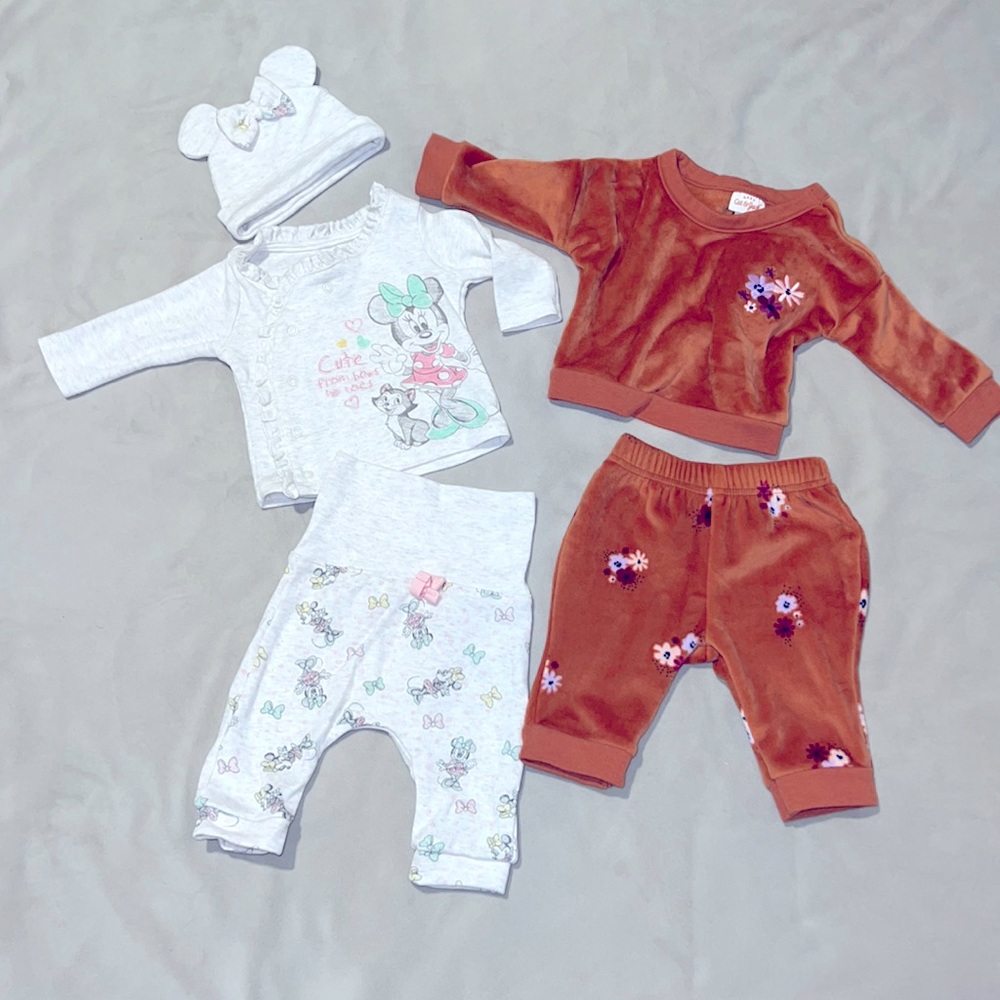 New born baby girl clothes